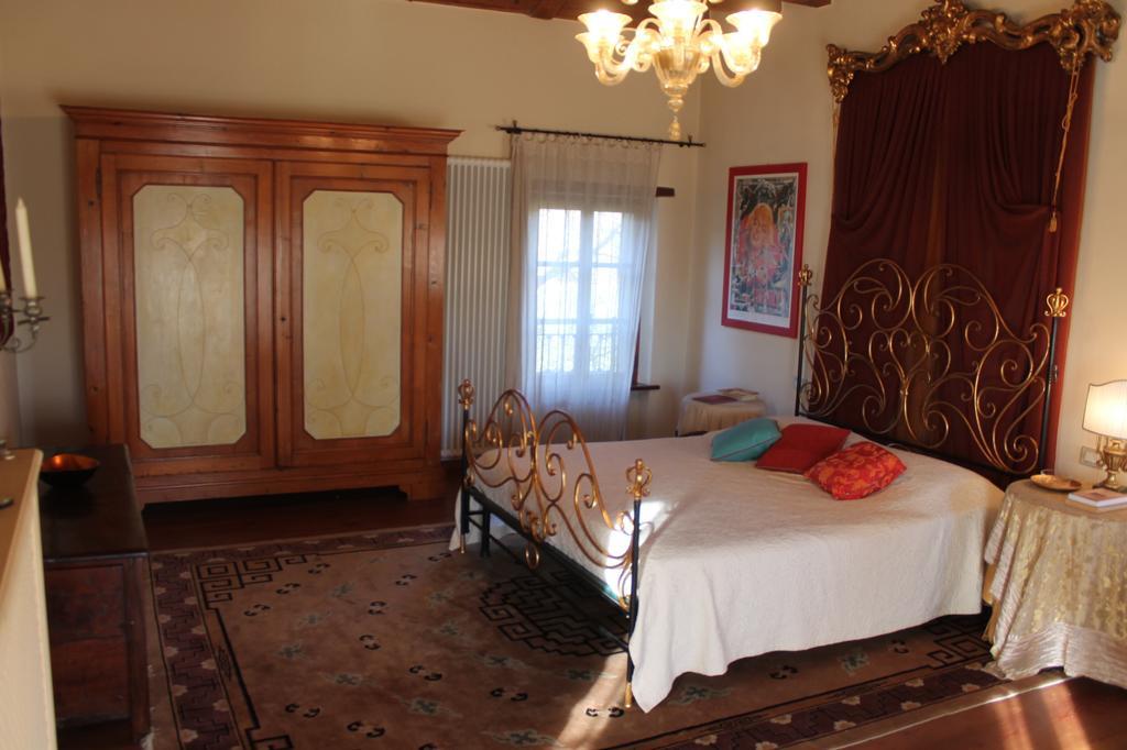 Villa Relais Manerba Monzambano Szoba fotó
