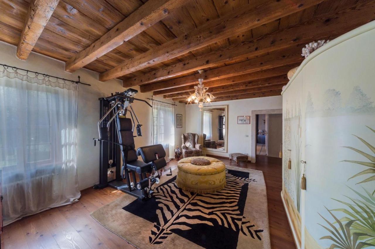 Villa Relais Manerba Monzambano Kültér fotó
